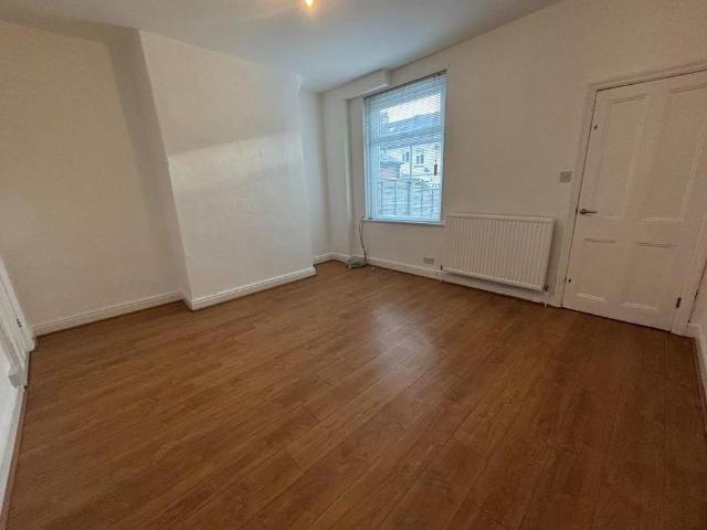 House for rent in Besses o' th' Barn, Bury