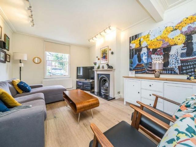 House for rent in Strawberry Hill, Greater London
