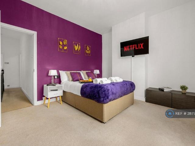 House for rent in Reddish, Greater Manchester