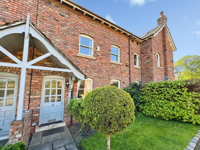 House for rent in Mobberley