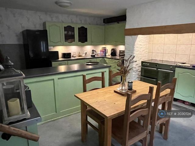 House for rent in Strode, Devon