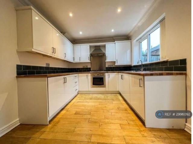 House for rent in Lee Bank, Greater Manchester