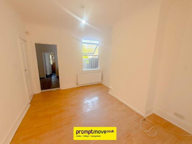 House for rent in Spring Park, Luton