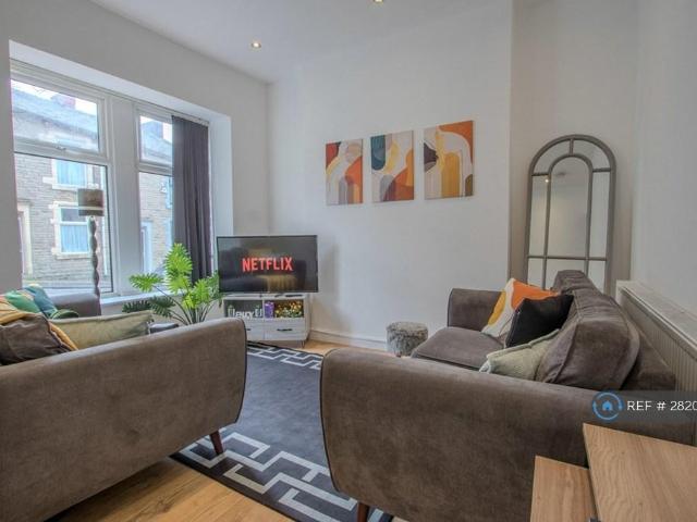 House for rent in Knowle Fold, Darwen