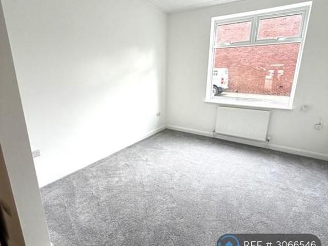 House for rent in Avenham, Preston