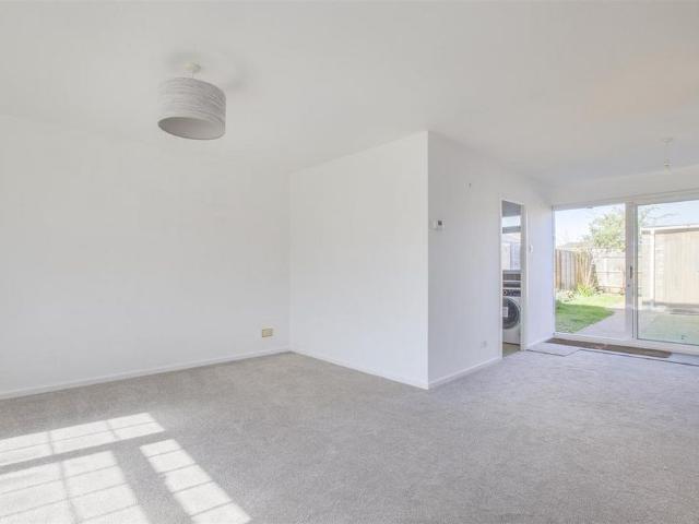 House for rent in Beaconsfield and Chepping Wye Community Board, Widmer End