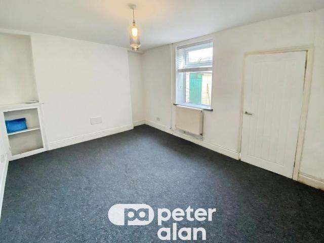 House for rent in Penrhiwceiber, Miskin