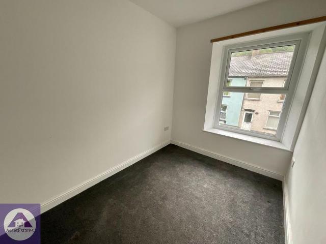 House for rent in Cwm, Wales