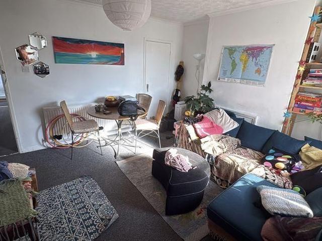 House for rent in Kingswood