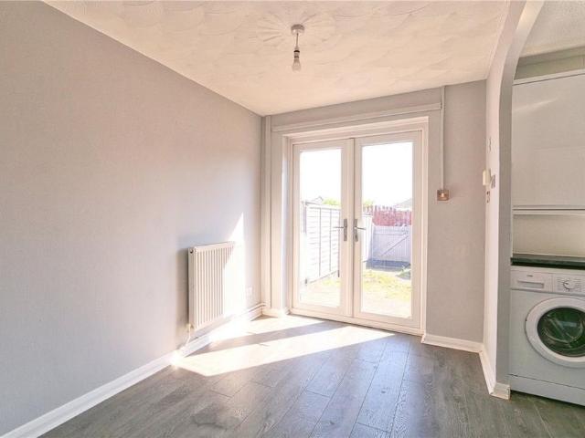 House for rent in Haughton Green, Greenheys