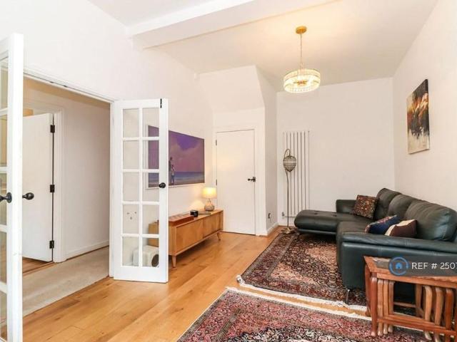 House for rent in Batchworth, Hertfordshire