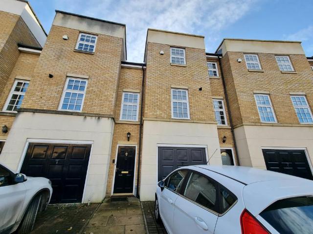House for rent in High Field, York
