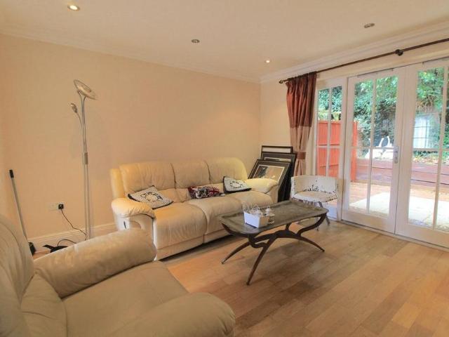 House for rent in Harrow On The Hill, Greater London