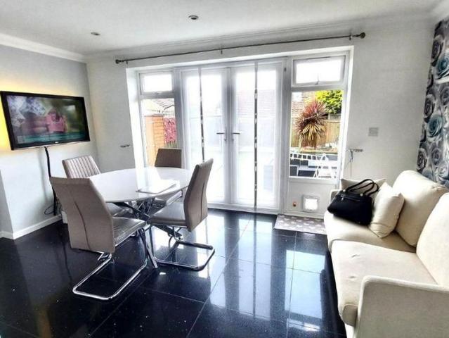 House for rent in Chilton, Acol