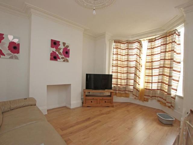 House for rent in Leisure Village, Kettering