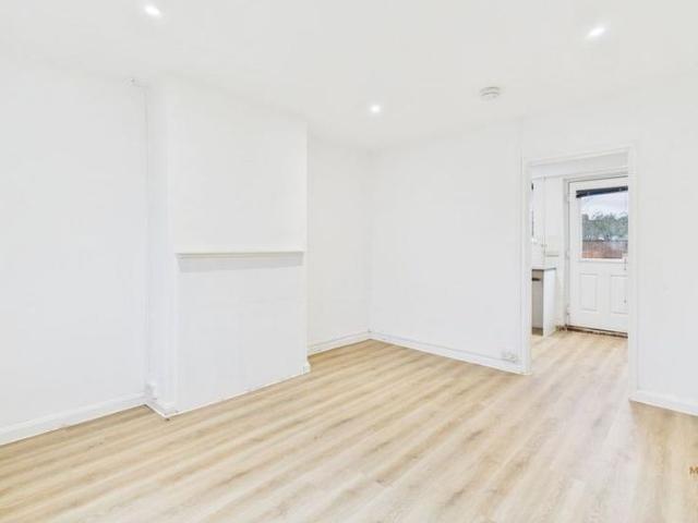House for rent in Marks Gate, Greater London