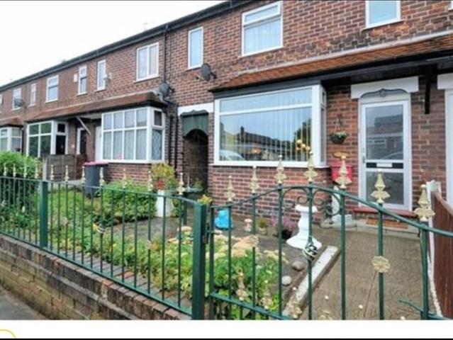House for rent in Barton upon Irwell, Salford