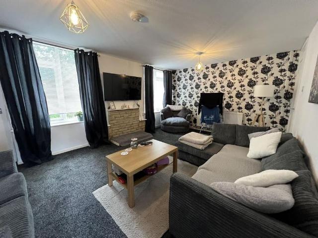 House for rent in Carmarthen, Wales