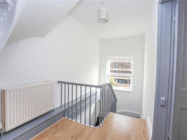 House for rent in Ewens Farm, Golden Valley