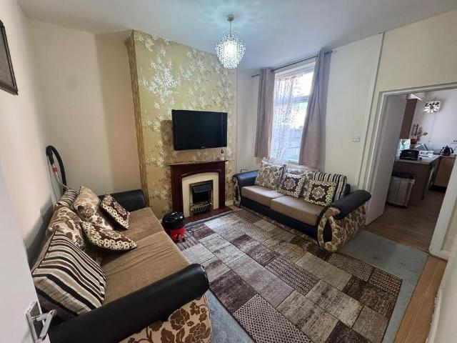 House for rent in Georgia, Greater Manchester