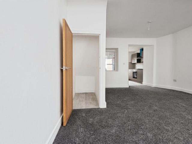 House for rent in Cwm, Wales