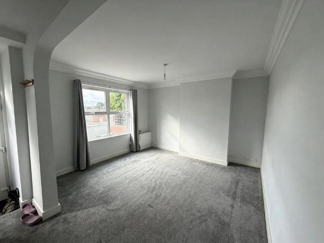 House for rent in Royston, South Yorkshire