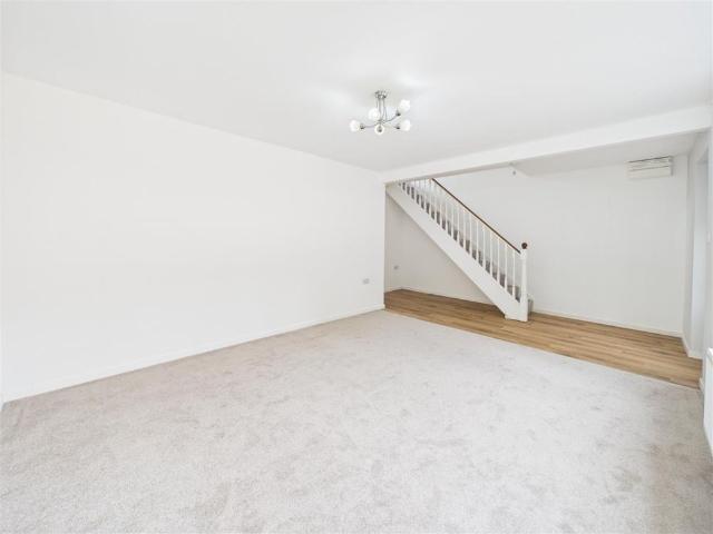 House for rent in Warren Hill, Gedling