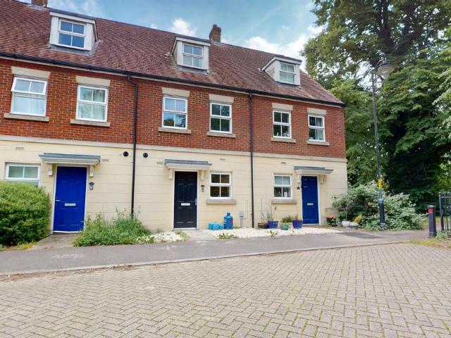 House for rent in Repton Park North, Bridgefield