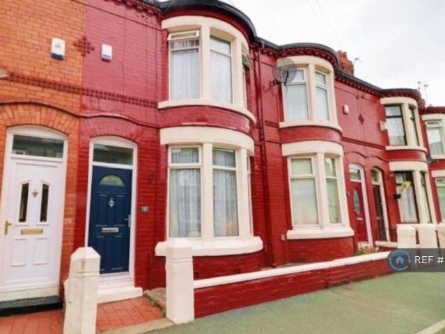 House for rent in Calderstones