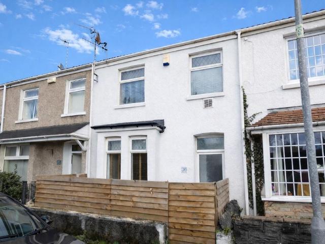 House for rent in Baglan