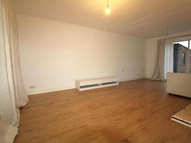 House for rent in Churchgate, Broxbourne
