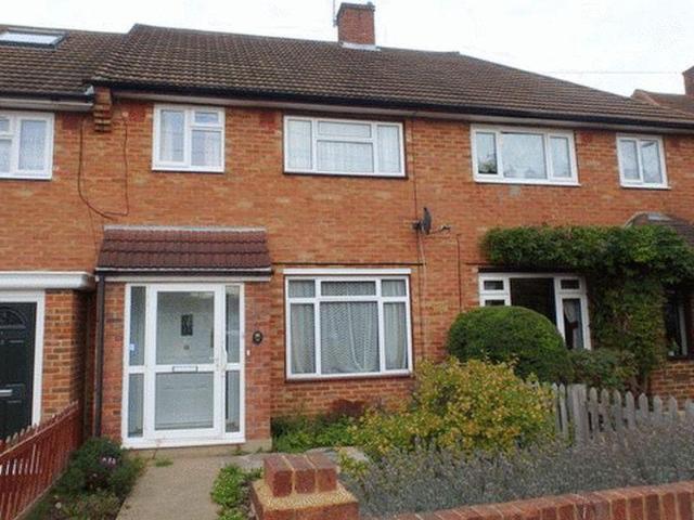 House for rent in Hook, Greater London
