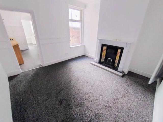 House for rent in Goldthorn Hill, West Midlands