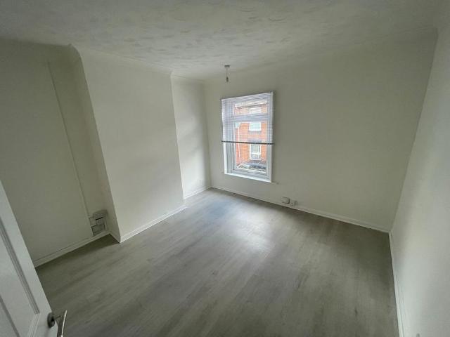 House for rent in The Dales, Key Street
