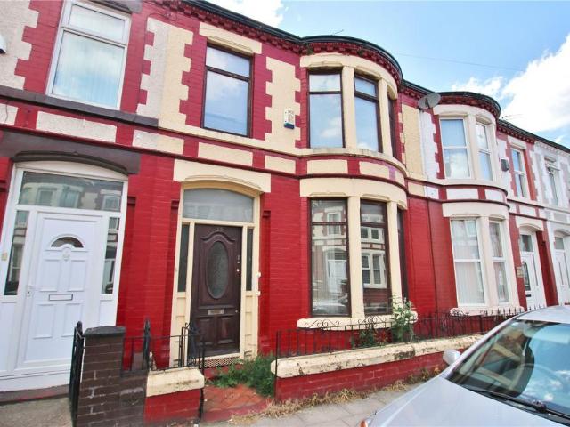 House for rent in Calderstones