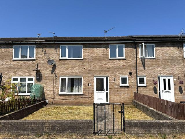 House for rent in Maesglas, Wales