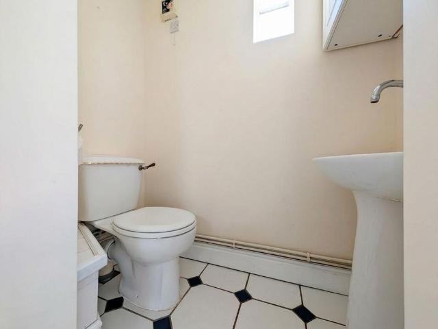 House for rent in Hampton, Crookhill