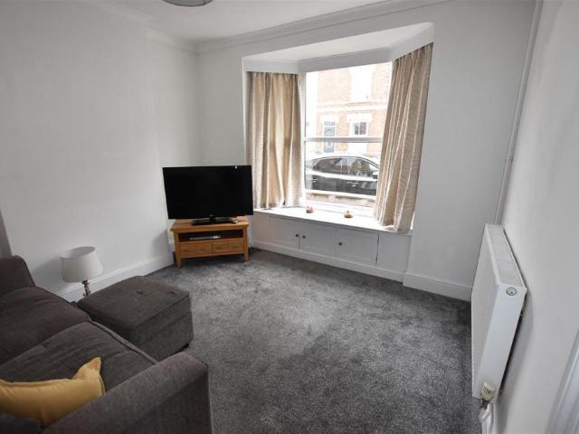 House for rent in Desborough