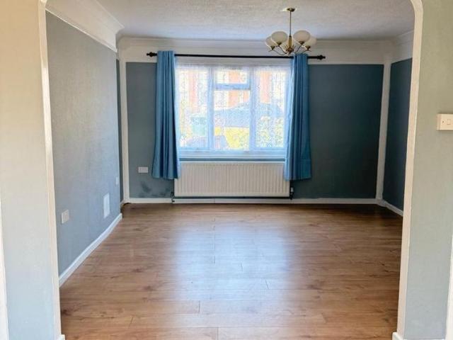 House for rent in Watford Heath, North Watford