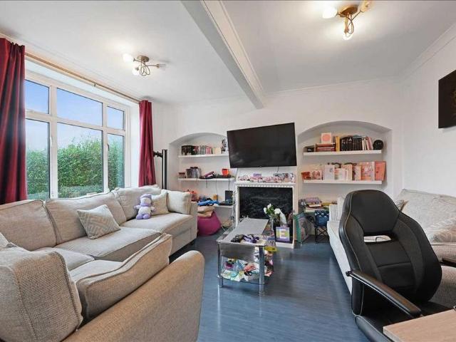 House for rent in London Borough of Merton, Greater London