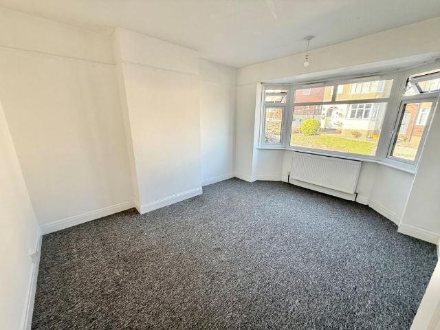 House for rent in Spring Park, Luton