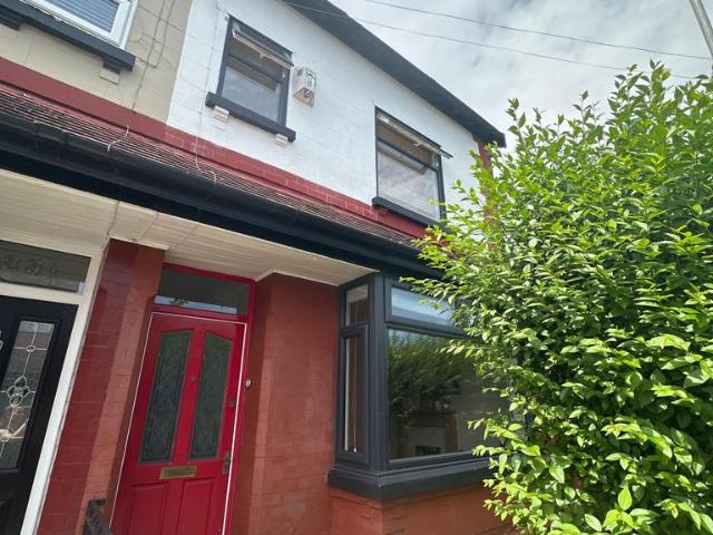 House for rent in Gorse Hill, Trafford Park