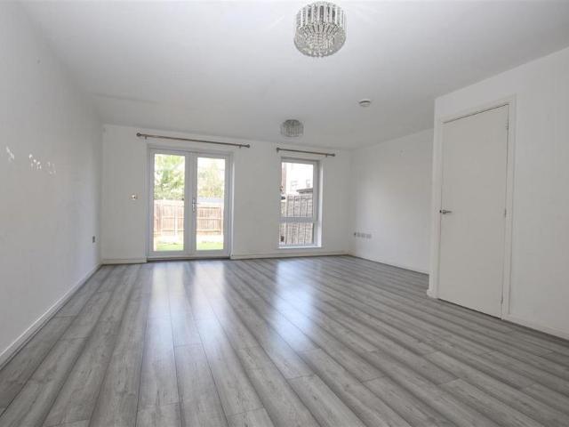 House for rent in Monks Orchard, Kent