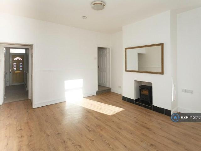 House for rent in Fenton, Stoke-on-Trent
