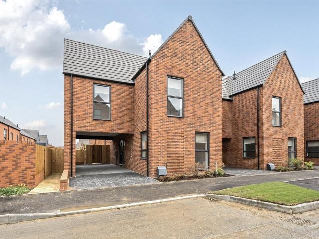 House for rent in Houghton Regis, Bedfordshire
