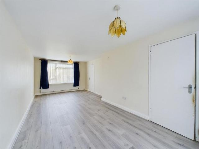 House for rent in Southgate, Crawley