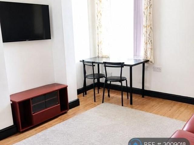 House for rent in Stoke, Stoke-on-Trent