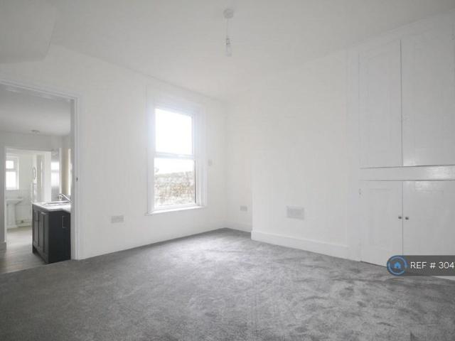 House for rent in Westwood, Acol