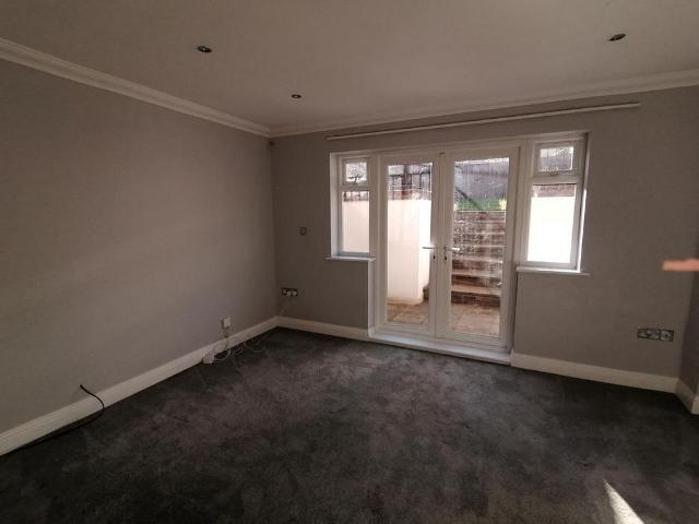 House for rent in Red Hill, Surrey