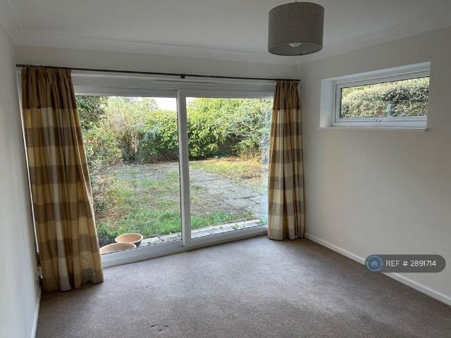 House for rent in Molesey, Elmbridge